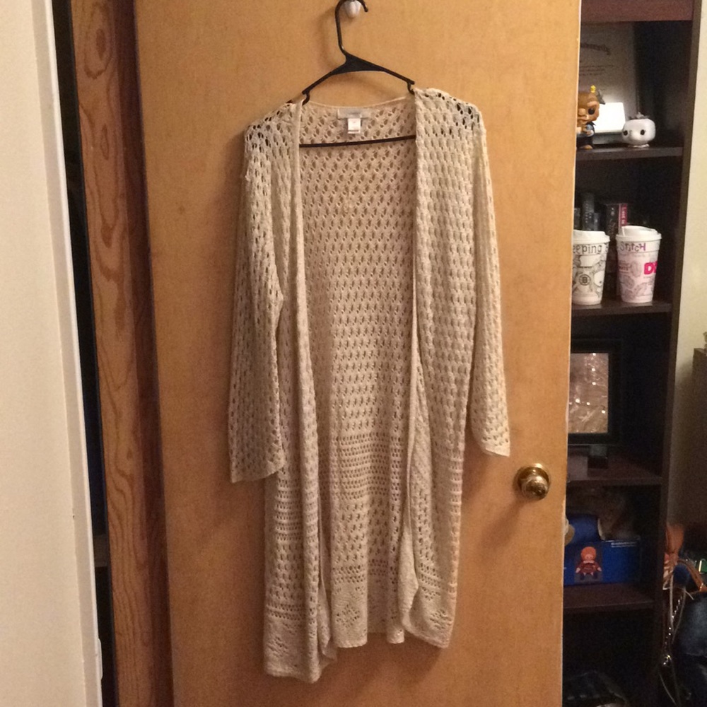 Crocheted creamed cardigan